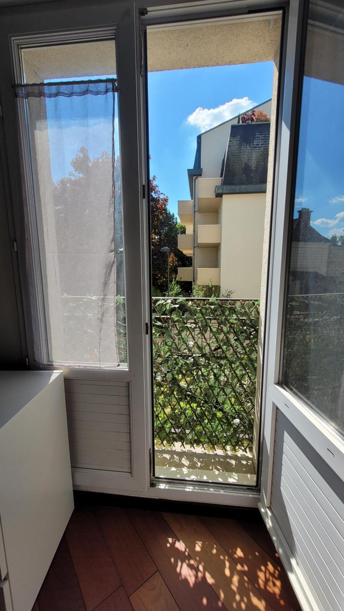 Nid Douillet Plein De Charme Avec Parking Gratuit Apartment Chantilly